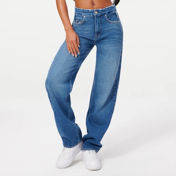 Good American 90s Relaxed Jeans - Picture 1 of 9